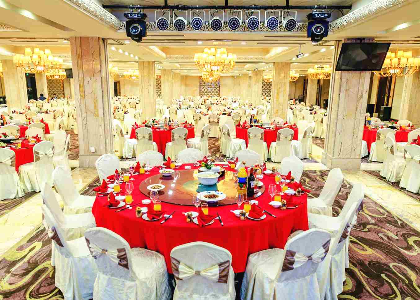 成都婚宴酒店預(yù)訂 成都婚宴酒店預(yù)訂