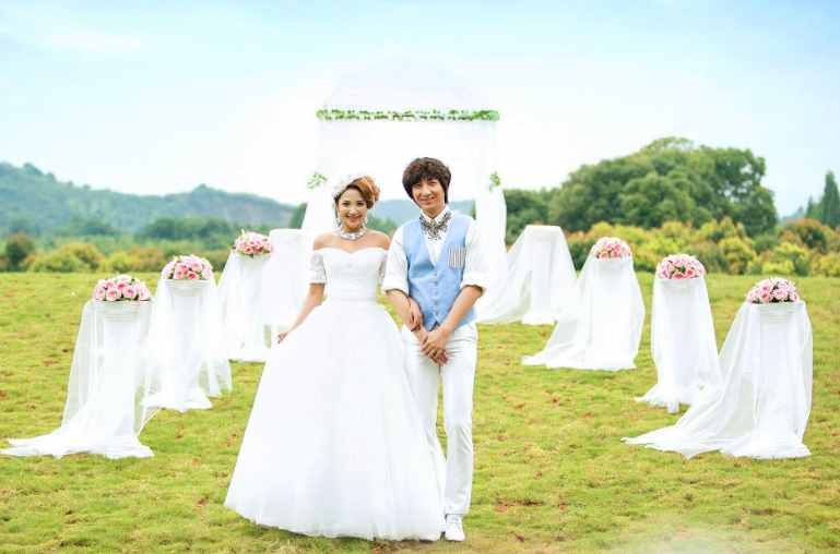 成都草坪婚禮 成都草坪婚禮