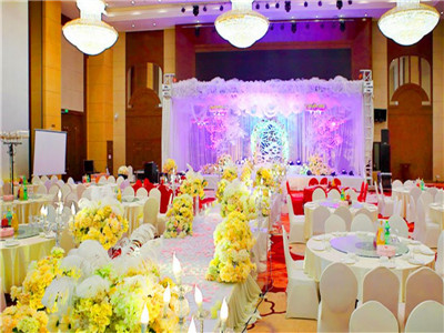 適合辦年會(huì)的酒店 適合辦年會(huì)的酒店