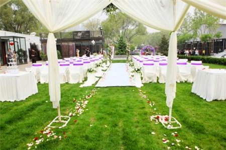 成都草坪婚禮 成都草坪婚禮