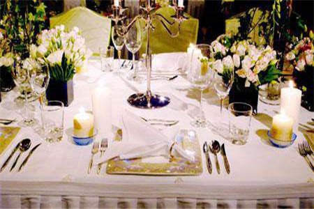 西式婚宴的形式 西式婚宴的形式