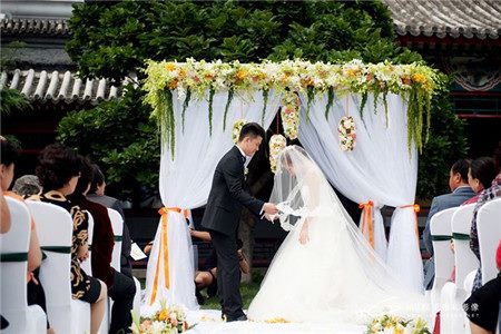 結(jié)婚有必要搞儀式嗎 結(jié)婚有必要搞儀式嗎